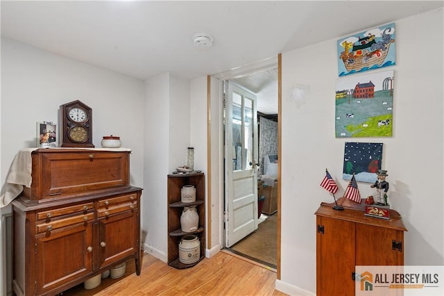 28 Wildwood Ave, Fords, NJ 08863 - hallway featuring light wood-style flooring and baseboards