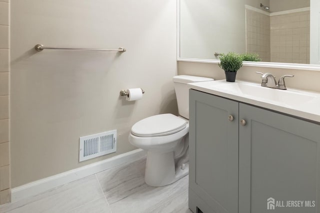 72 Morgan Pl E, Brunswick, NJ 08816 - bathroom with vanity and a shower