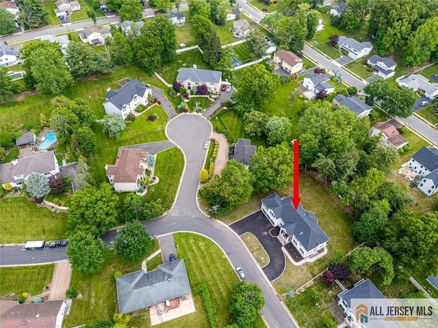 4 Hemlock Dr, Edison, NJ 08820 - aerial view of property's location featuring nearby suburban area