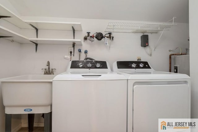 15 Dolley Madison Dr Unit 15C, Monroe, NJ 08831 - laundry room with washer and dryer