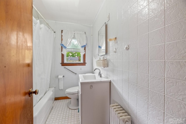 25 Lamar Ave, Edison, NJ 08820 - full bathroom featuring radiator heating unit, vanity, and shower / tub combo with curtain