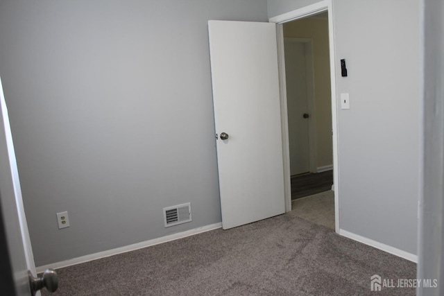 2 Haven Ter, Sayreville, NJ 08859 - unfurnished room with carpet and baseboards