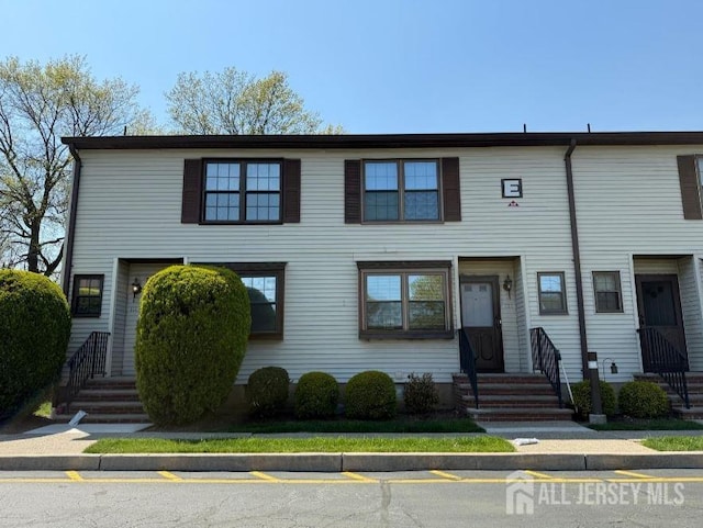 121 Dunham Ave, Edison, NJ 08817 - multi unit property featuring entry steps