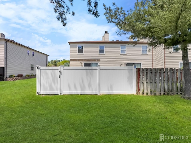8 Fern Ct, Sayreville, NJ 08872 - photo 24