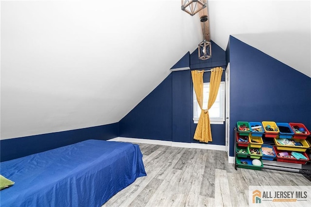 15 Kensington Ave, Trenton, NJ 08618 - bedroom featuring wood finished floors and baseboards