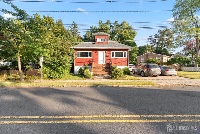 view of front of house