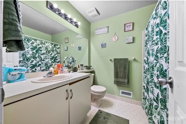 6 Amethyst Way, Franklin Twsp, NJ 08823 - full bathroom featuring vanity, toilet, tile patterned flooring, and baseboards
