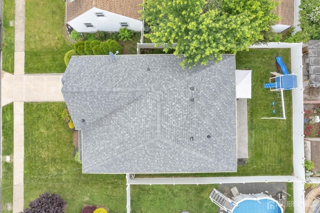 51 N Smith St, Avenel, NJ 07001 - aerial view of property and surrounding area featuring a pool area
