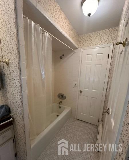 188 N Rd, Chester Twp, NJ 07930 - bathroom featuring shower / bath combo and tile patterned floors