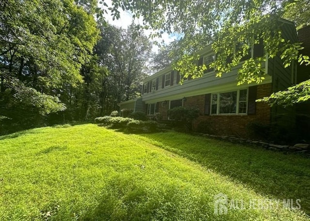 188 N Rd, Chester Twp, NJ 07930 - view of green lawn