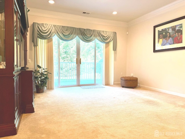 2109 Conrad Way, Franklin, NJ 08873 - unfurnished room featuring carpet, ornamental molding, baseboards, and recessed lighting
