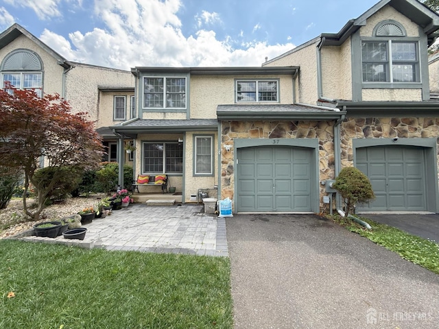37 Dorchester Dr, East Brunswick, NJ 08816 - photo 1