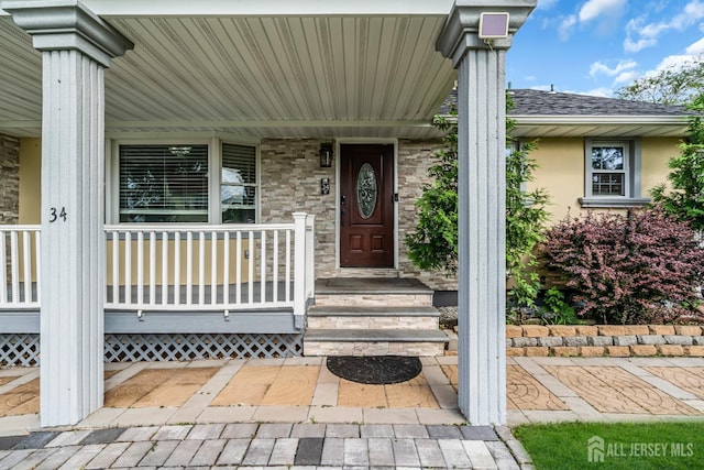 34 Sims Rd, Edison, NJ 08817 - entrance to property with a porch