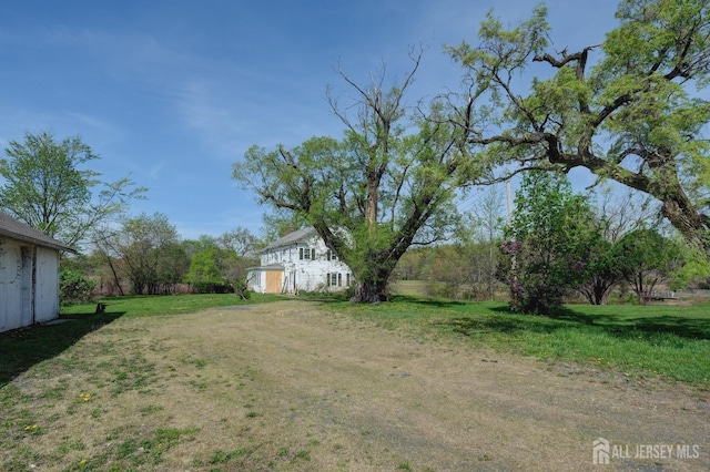 view of grassy yard