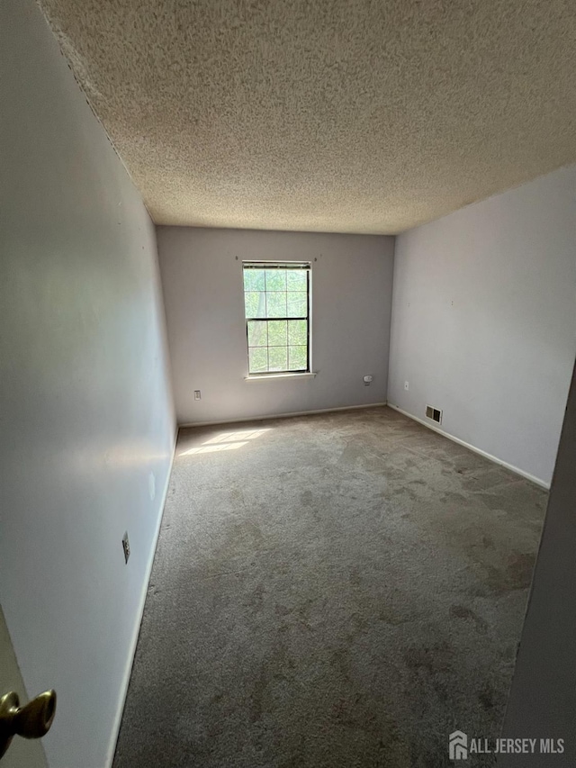 285 Hampshire Ct, Piscataway, NJ 08854 - photo 8