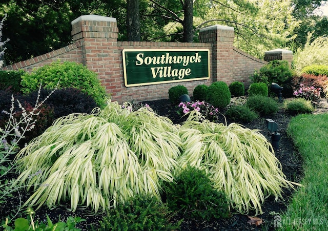 7 Tisbury Ct, Scotch Plains, NJ 07076 - view of community / neighborhood sign