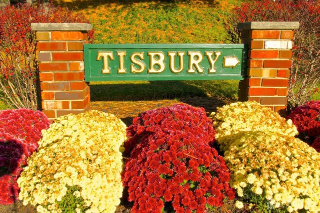 7 Tisbury Ct, Scotch Plains, NJ 07076 - view of community sign