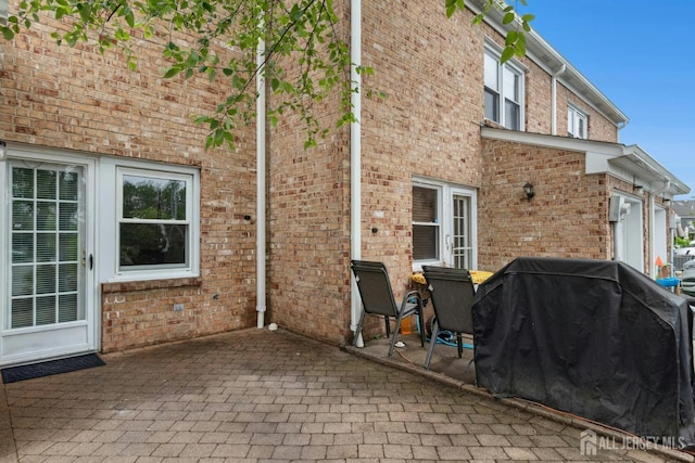 7 Tisbury Ct, Scotch Plains, NJ 07076 - view of patio with grilling area