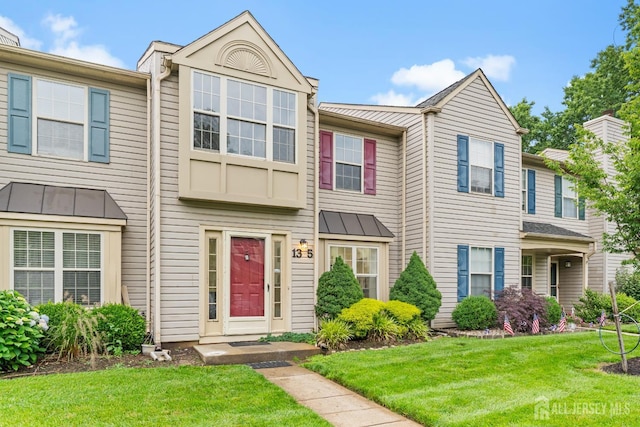 13 Stuart Dr Unit 5, Freehold, NJ 07728 - multi unit property with a front lawn