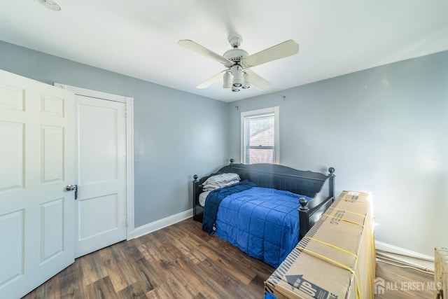 292 Morton Ave, Rahway, NJ 07065 - bedroom featuring wood finished floors, baseboards, and ceiling fan