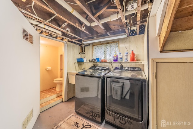 292 Morton Ave, Rahway, NJ 07065 - washroom with independent washer and dryer