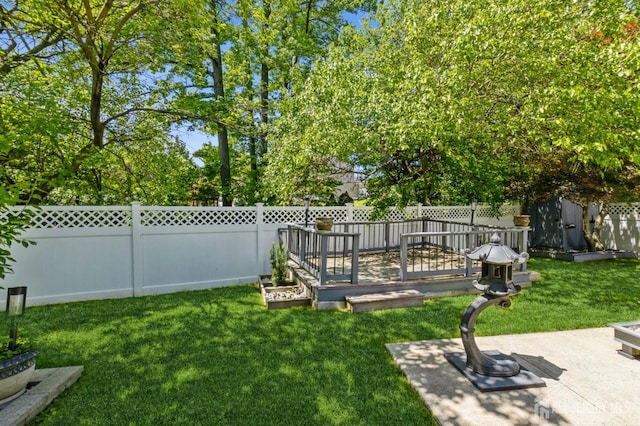 1 Hollywood Dr, Woodbridge Proper, NJ 07095 - view of yard featuring a deck