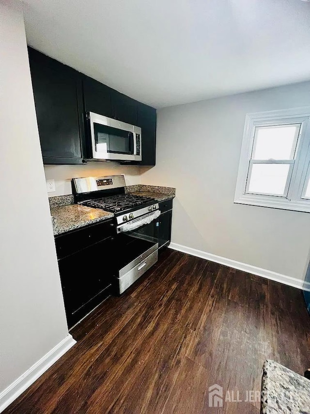 251 1st St, Keyport, NJ 07735 - photo 10