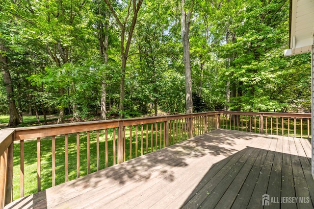 19 Redcoat Dr, East Brunswick, NJ 08816 - deck with a yard