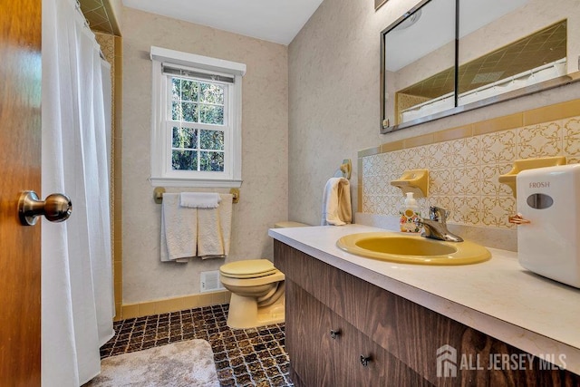 27 Appleby Ln, East Brunswick, NJ 08816 - bathroom featuring vanity, backsplash, and curtained shower