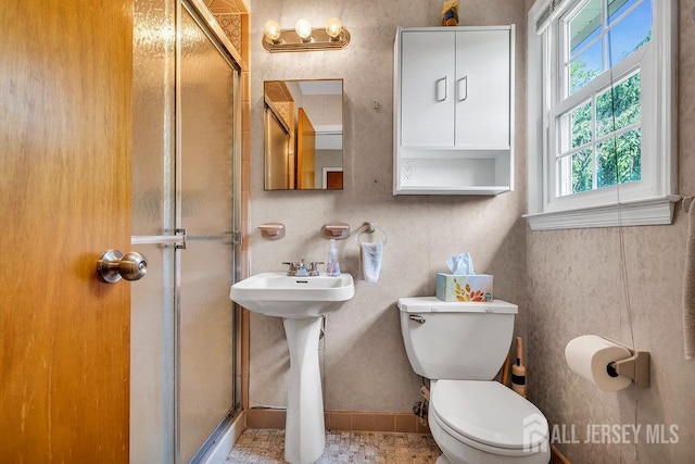 27 Appleby Ln, East Brunswick, NJ 08816 - bathroom with a shower stall and toilet