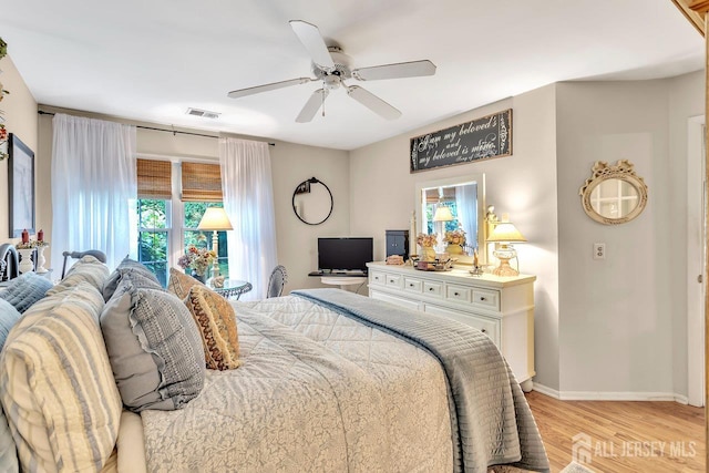 20 Sagamore Ave, Edison, NJ 08820 - bedroom featuring light wood-style floors and ceiling fan