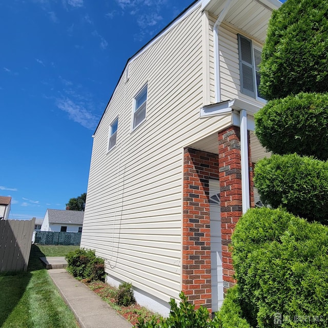 646 Franklin Dr, Perth Amboy, NJ 08861 - photo 4