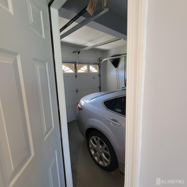 646 Franklin Dr, Perth Amboy, NJ 08861 - photo 33