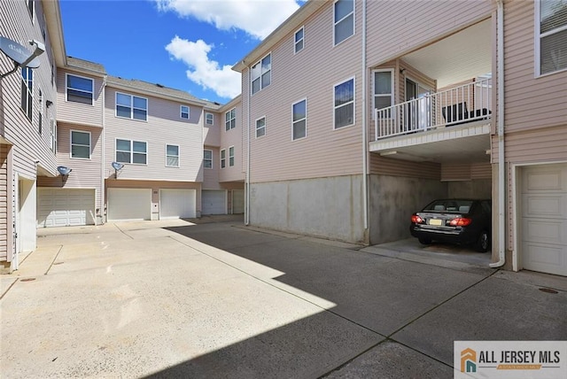 516 Great Beds Ct, Perth Amboy, NJ 08861 - view of road