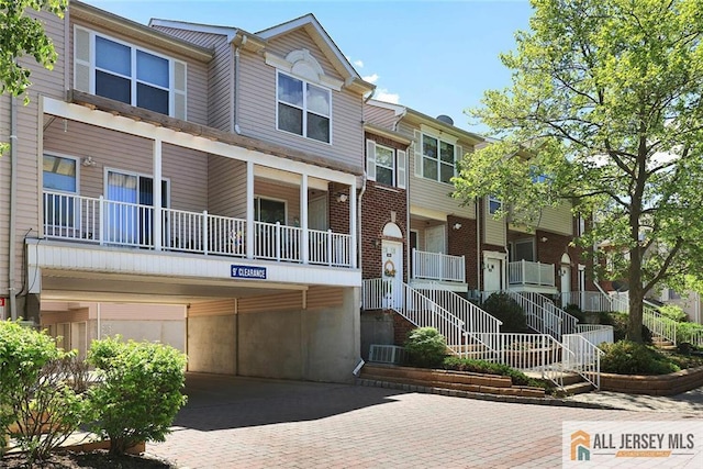516 Great Beds Ct, Perth Amboy, NJ 08861 - view of property