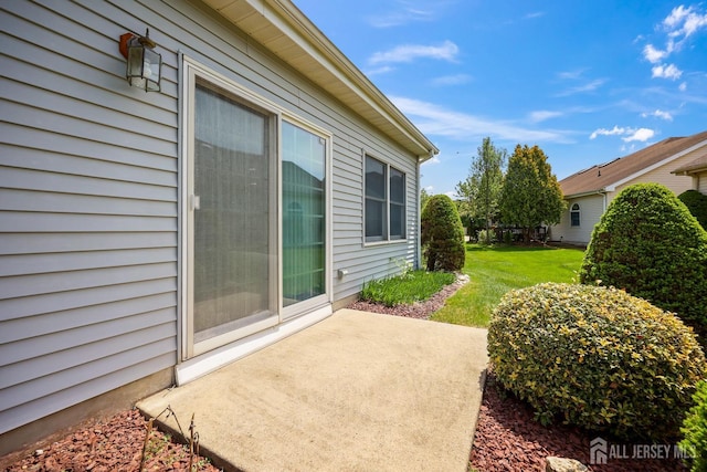 11 Wintons Way, Monroe, NJ 08831 - view of patio