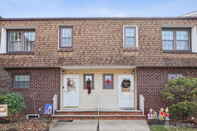 view of townhome / multi-family property