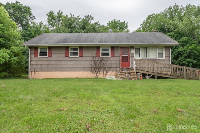 140 Prospect Plains Rd, Monroe, NJ 08831 - ranch-style home featuring entry steps and a front yard