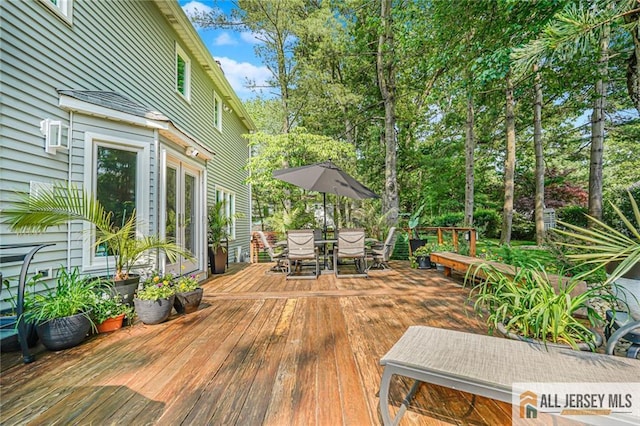5 Leighton Dr, East Brunswick, NJ 08816 - deck featuring outdoor dining space and french doors