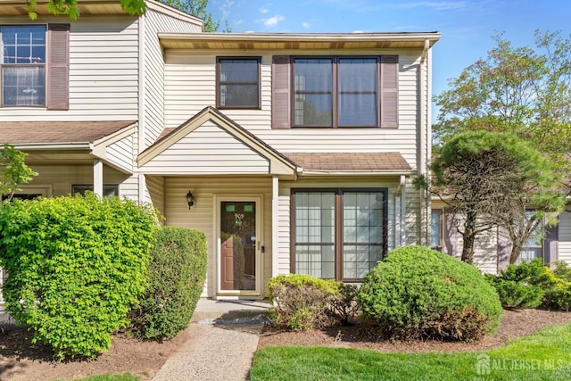 view of townhome / multi-family property
