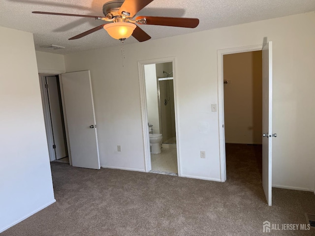 425 Northam Dr, North Brunswick, NJ 08902 - unfurnished bedroom with carpet floors, a textured ceiling, ensuite bathroom, and a ceiling fan