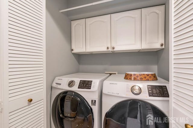 16 Russet Rd, South Brunswick, NJ 08824 - laundry area with washing machine and dryer and cabinet space