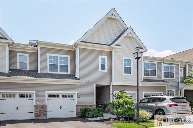 156 Grabowski Dr, Sayreville, NJ 08859 - photo 2