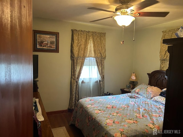 88 Lowell St Unit B, Carteret, NJ 07008 - bedroom featuring wood finished floors and a ceiling fan