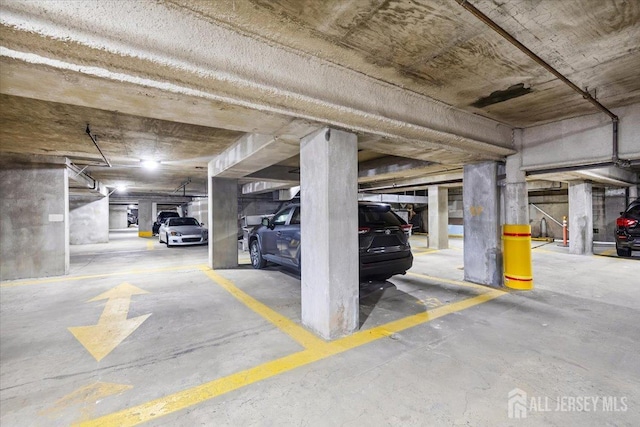 150 Overlook Ave Unit 15E, Hackensack, NJ 07601 - view of parking deck