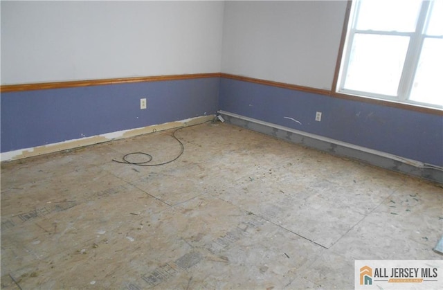 36 Cliffwood Way S, Amboy, NJ 08879 - empty room with baseboards