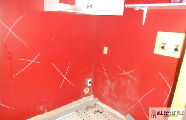 36 Cliffwood Way S, Amboy, NJ 08879 - view of laundry area