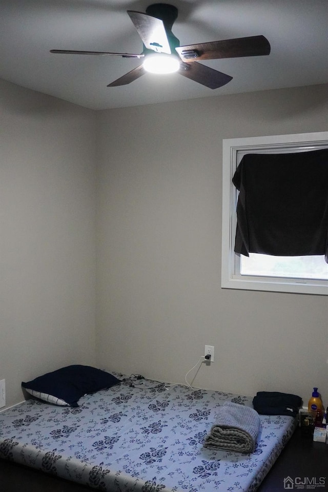 66 Willow Ave, Iselin, NJ 08830 - bedroom with ceiling fan