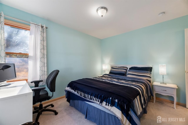53 Rath Ln, East Brunswick, NJ 08816 - carpeted bedroom featuring baseboards and a desk
