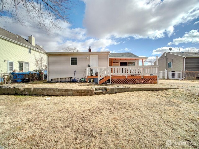 123 3rd St, Middlesex, NJ 08846 - rear view of property with a deck